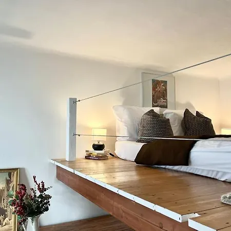 شقة Wenceslas - *